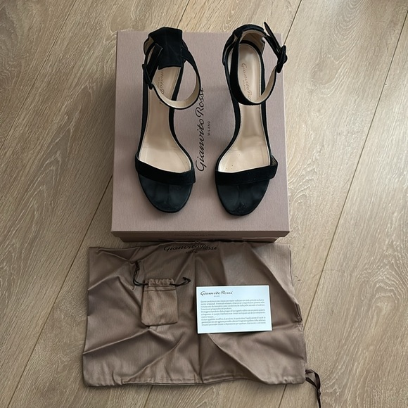 Gianvito Rossi Portofino 85 Suede Sandals - Picture 7 of 11